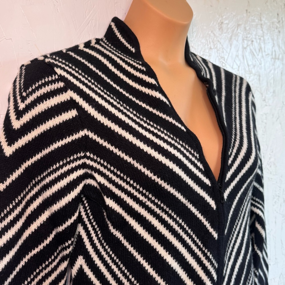 Talbots Vintage 90s Wool Cardigan Womens Medium Black  White Full Zip Striped
